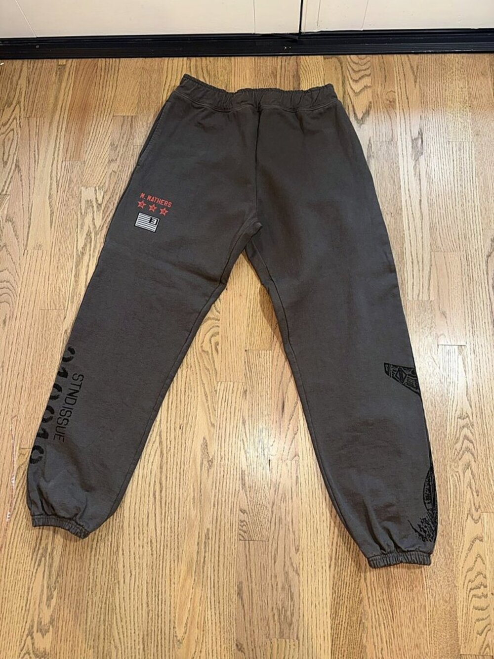 Standard Issue Eminem Kamikaze M. Mathers Sweatpants Made in USA L